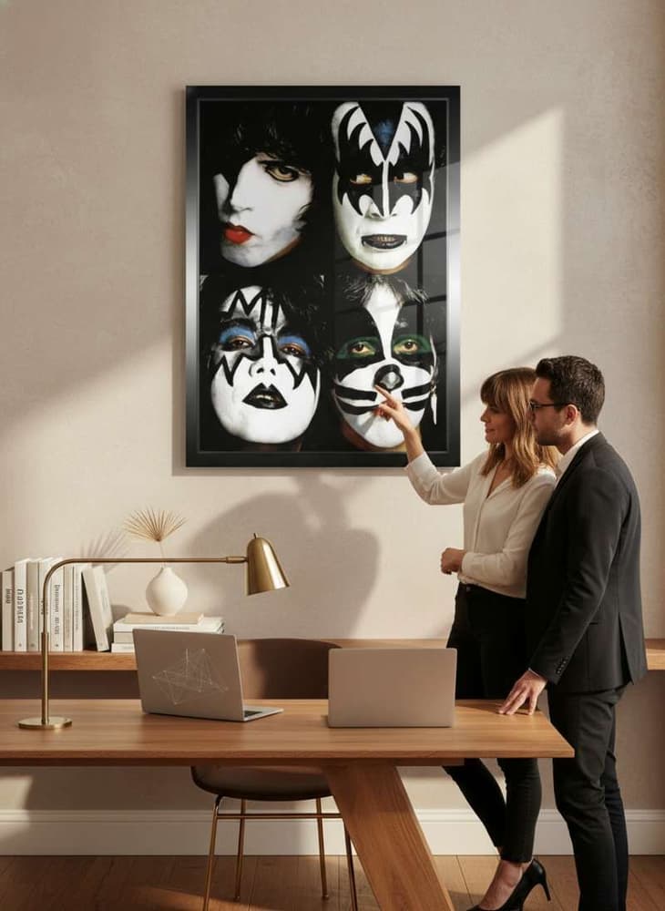 KISS