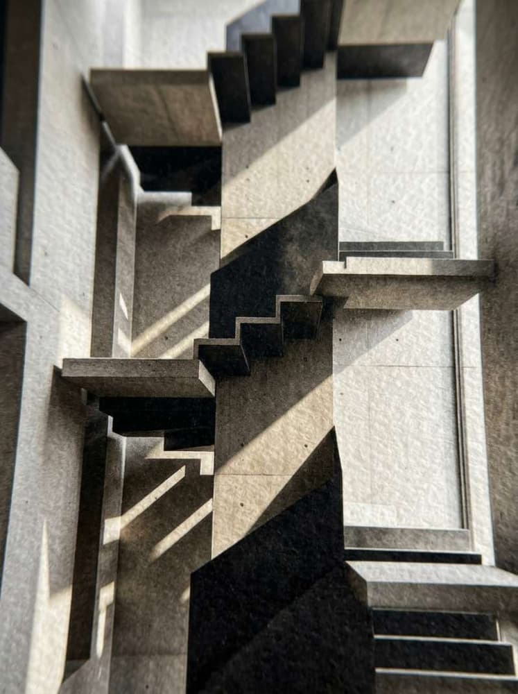 ESCALERA ESCULTÓRICA