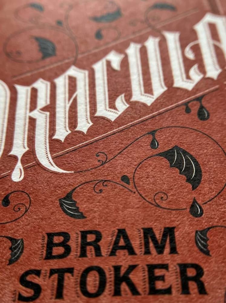 BRAM STOKER