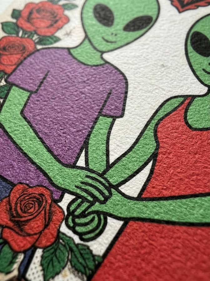 The lovers alien
