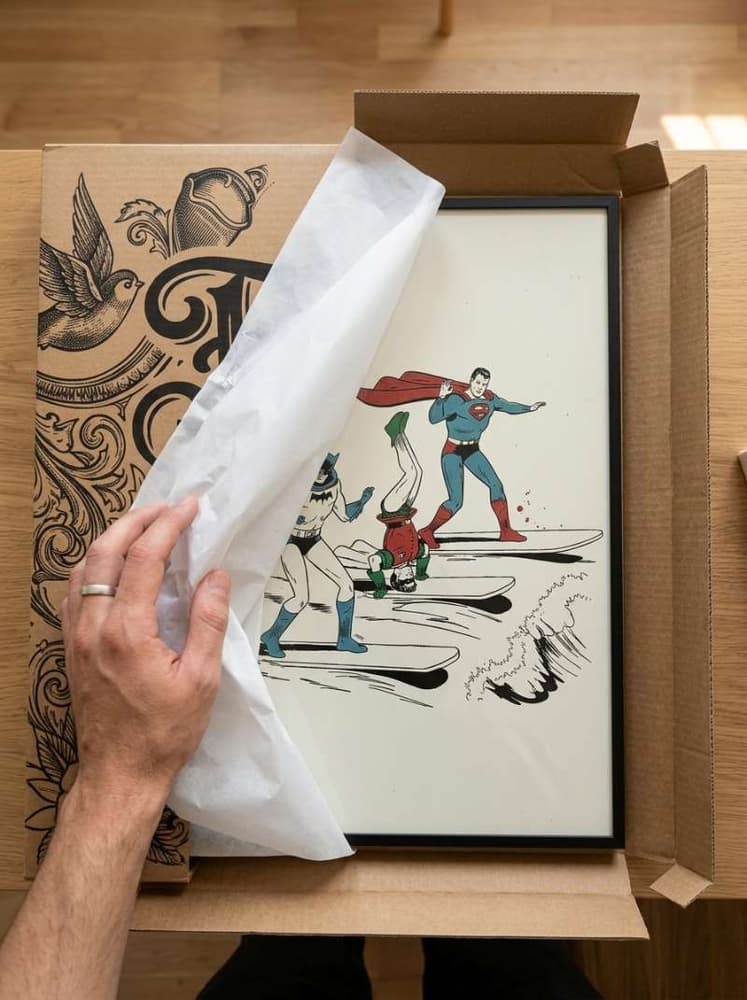 Superheroes Surfeando